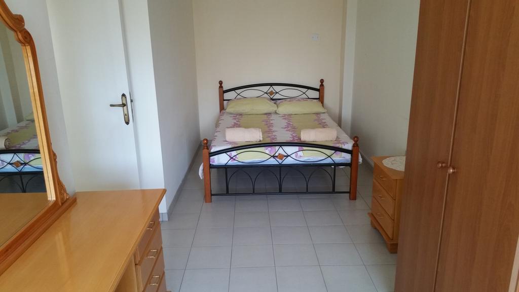 Marisa Hotel Apartments Ayia Napa Esterno foto
