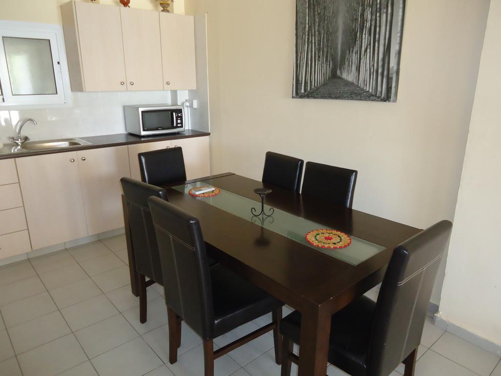 Marisa Hotel Apartments Ayia Napa Esterno foto