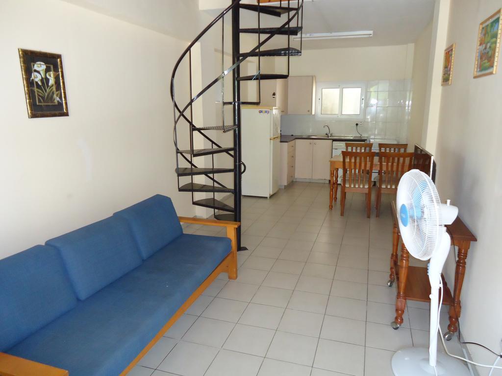 Marisa Hotel Apartments Ayia Napa Esterno foto