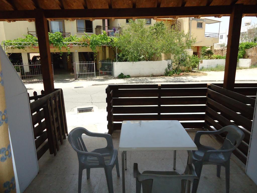 Marisa Hotel Apartments Ayia Napa Esterno foto